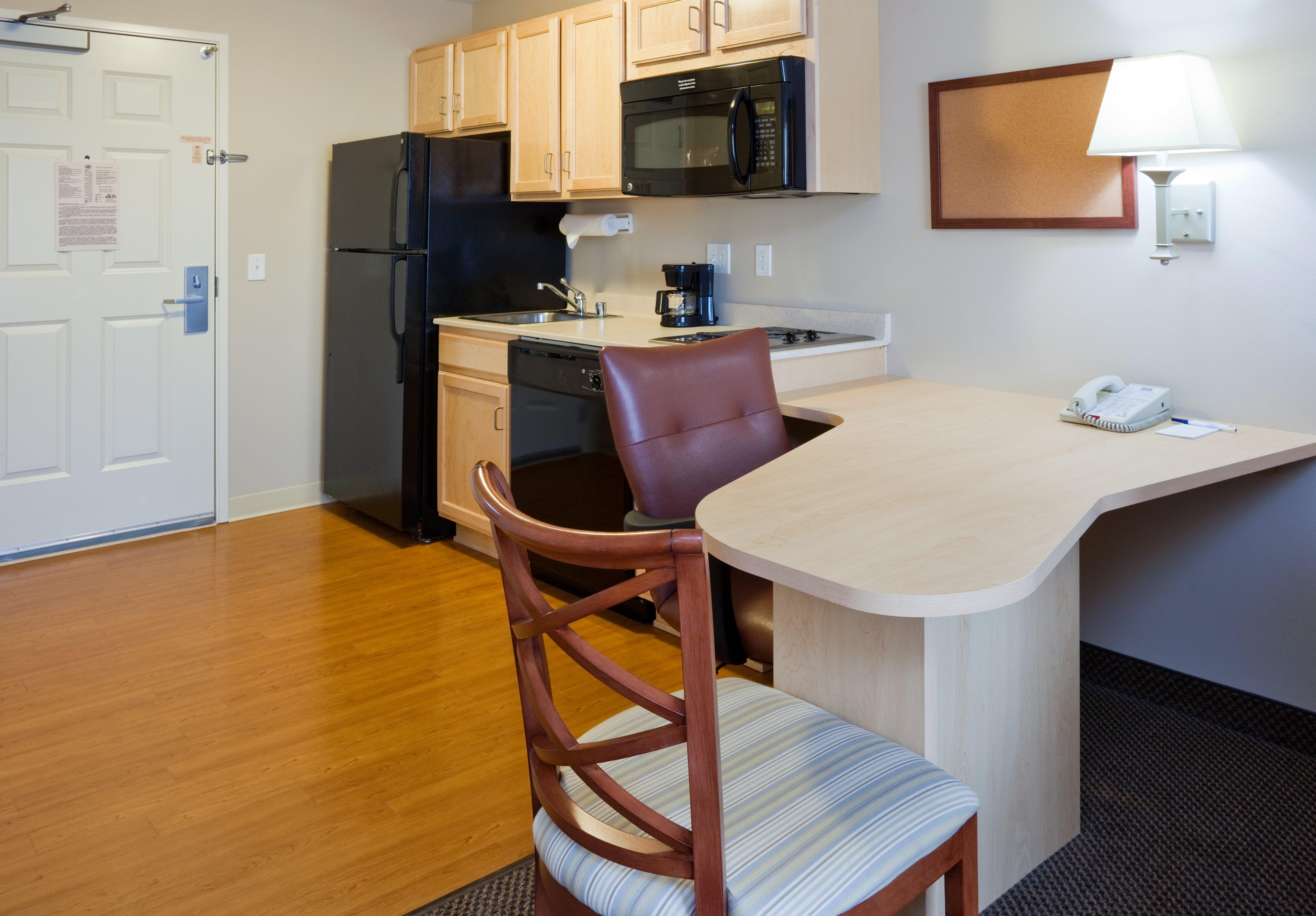 Candlewood Suites Milwaukee Brown Deer, An Ihg Hotel Exterior foto