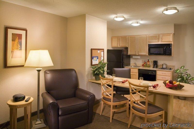 Candlewood Suites Milwaukee Brown Deer, An Ihg Hotel Quarto foto